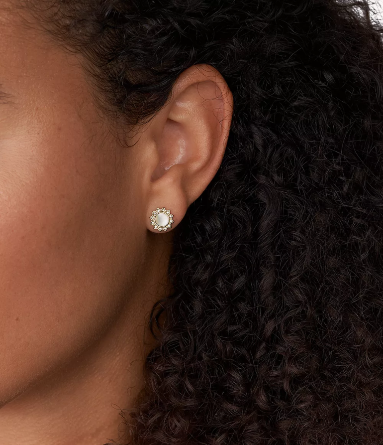 Fossil bijoux femmes val tu es mon soleil boucles d'oreilles à tige en acier inoxydable nacre 8V46041070